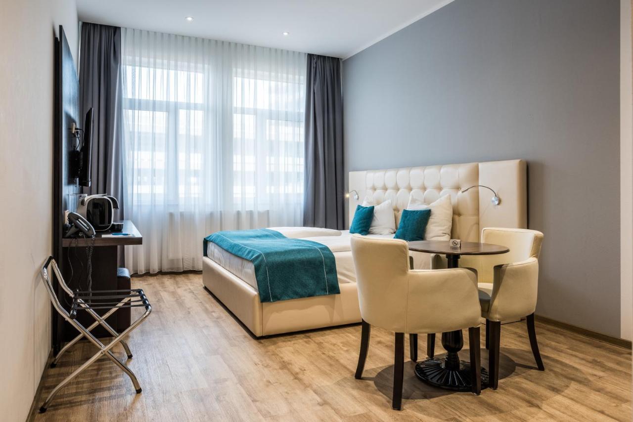 Rheincity Hotel & Boardinghouse Лудвигсхафен ам Рейн Екстериор снимка
