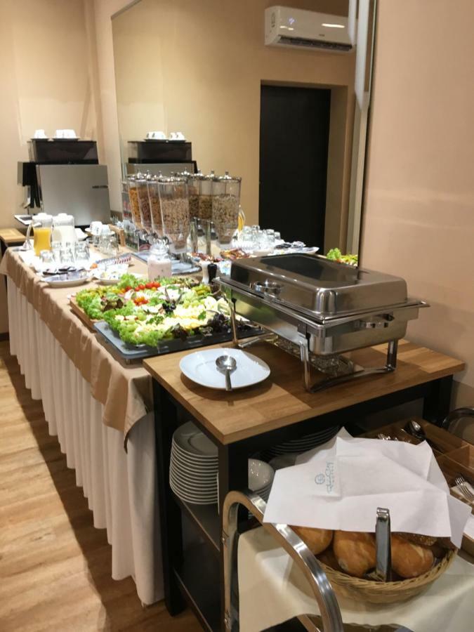Rheincity Hotel & Boardinghouse Лудвигсхафен ам Рейн Екстериор снимка