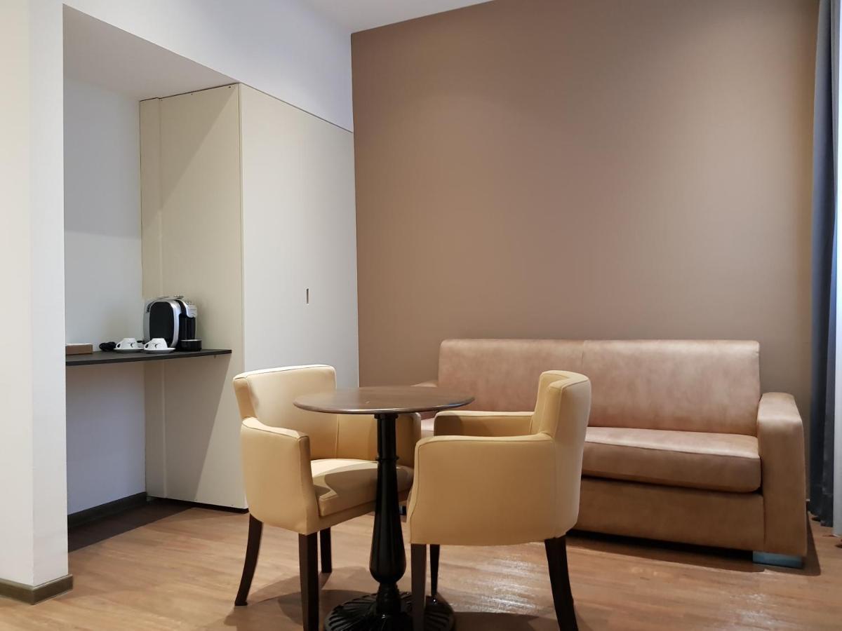 Rheincity Hotel & Boardinghouse Лудвигсхафен ам Рейн Екстериор снимка